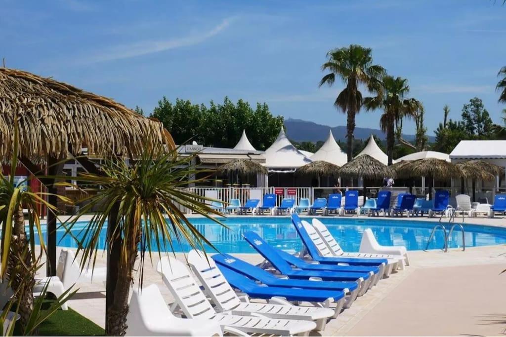 Le Moorea Mobilhome Camping Le Montourey 4 Etoiles Fréjus 외부 사진